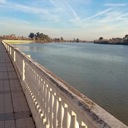 Habitacion Amplia Y Luminosa Coria del Río Zewnętrze zdjęcie