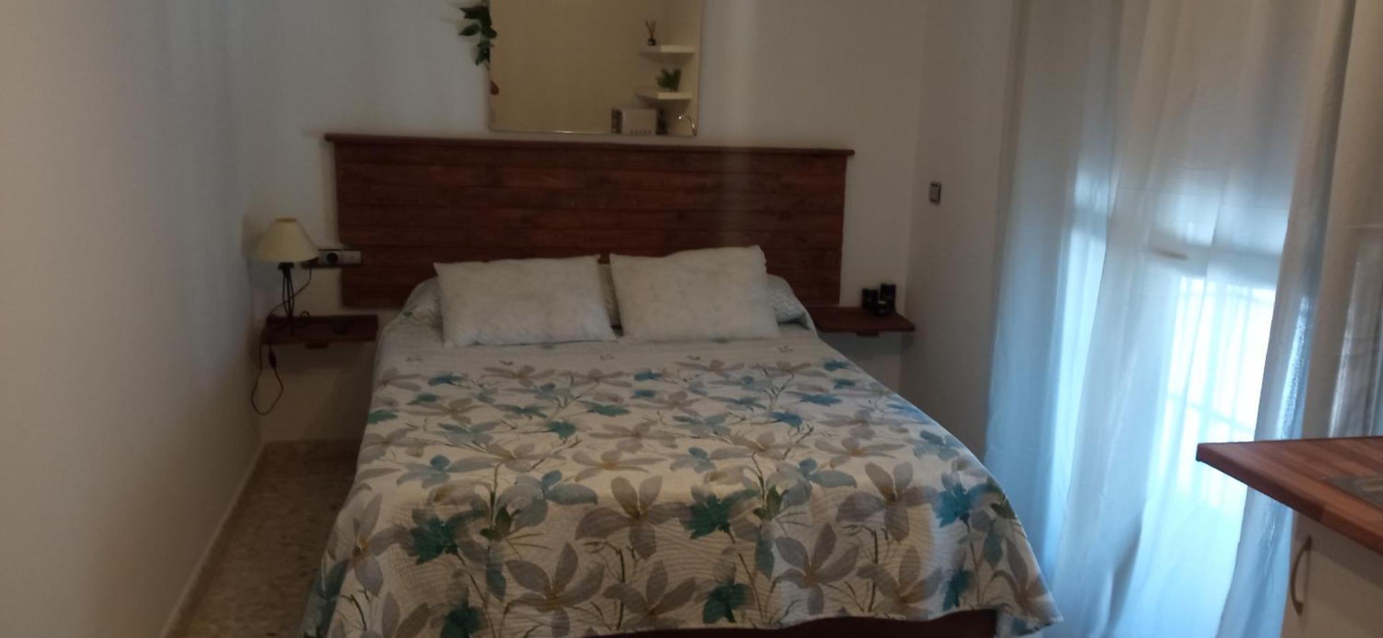 Homestay Amplia Y Luminosa Coria Del Rio